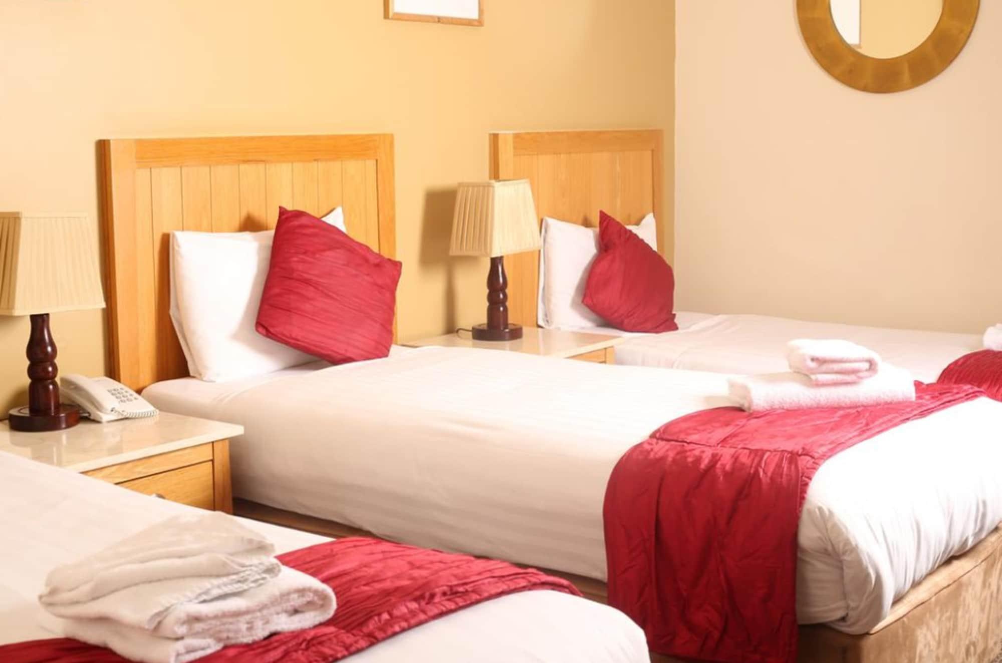 Auburn Lodge Hotel & Leisure Centre Ennis Dış mekan fotoğraf