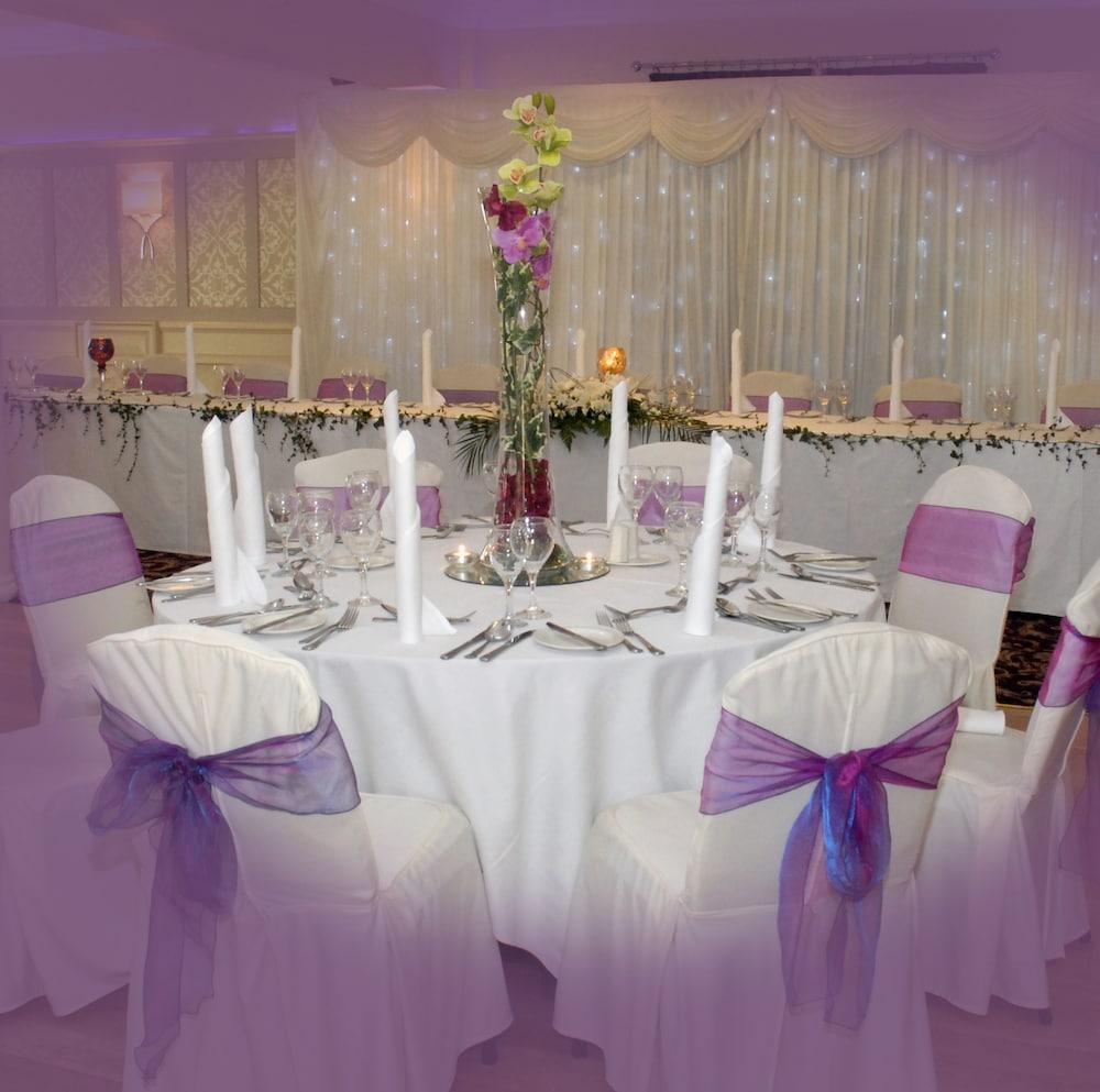 Auburn Lodge Hotel & Leisure Centre Ennis Dış mekan fotoğraf