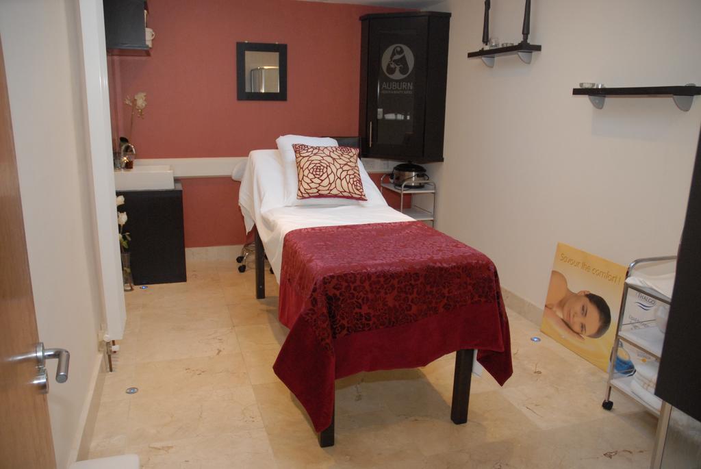 Auburn Lodge Hotel & Leisure Centre Ennis Dış mekan fotoğraf